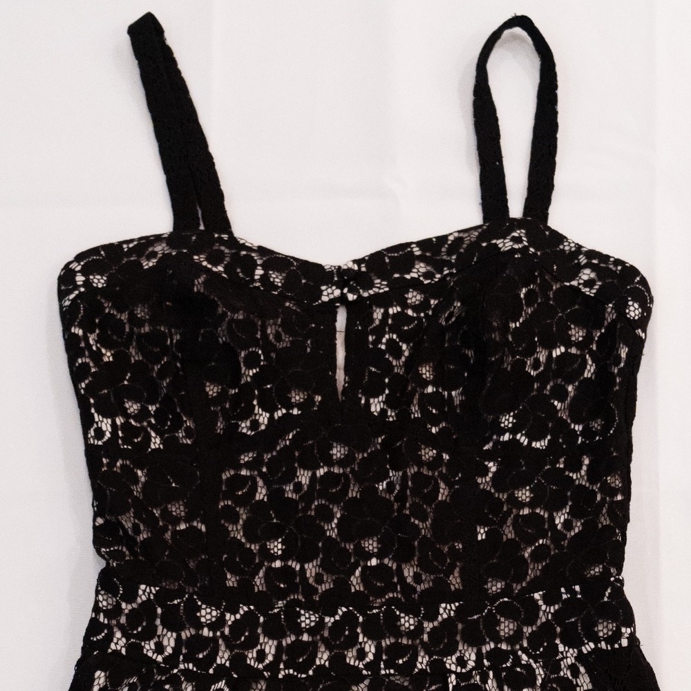 Express black lace dress size 4
